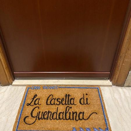 La Casetta Di Guendalina Lido di Ostia Exteriör bild